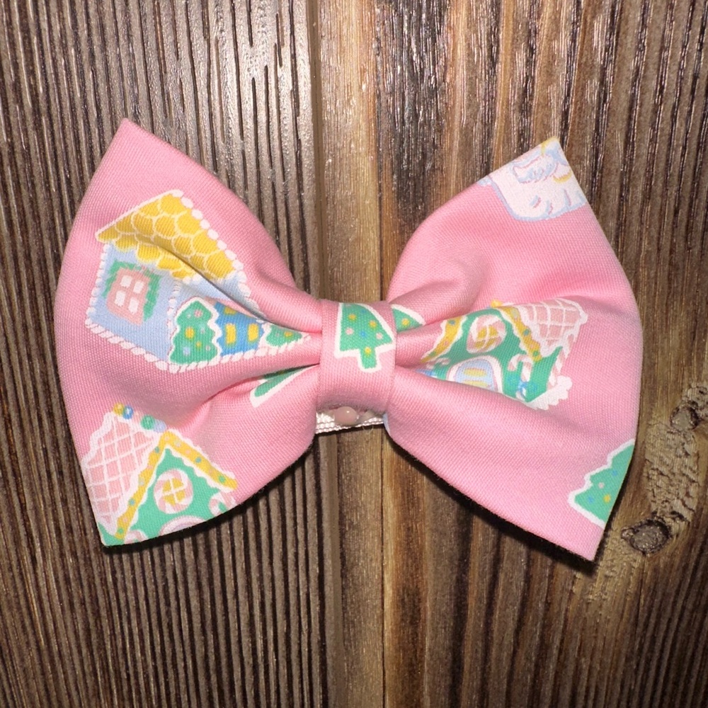 Pink Gingerbread House Kids Hair Bow